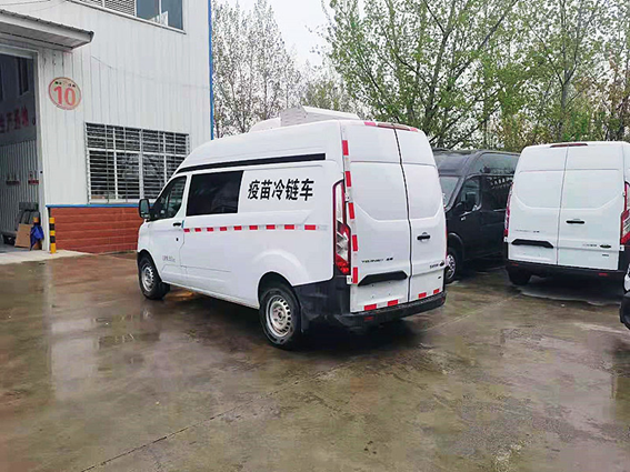 江鈴福特V362冷鏈車（柴油版）