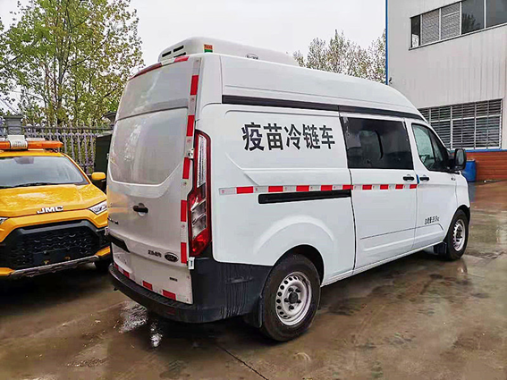 江鈴福特V362冷鏈車（柴油版）