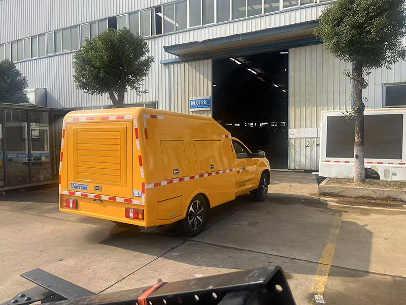 大通100KW電源車